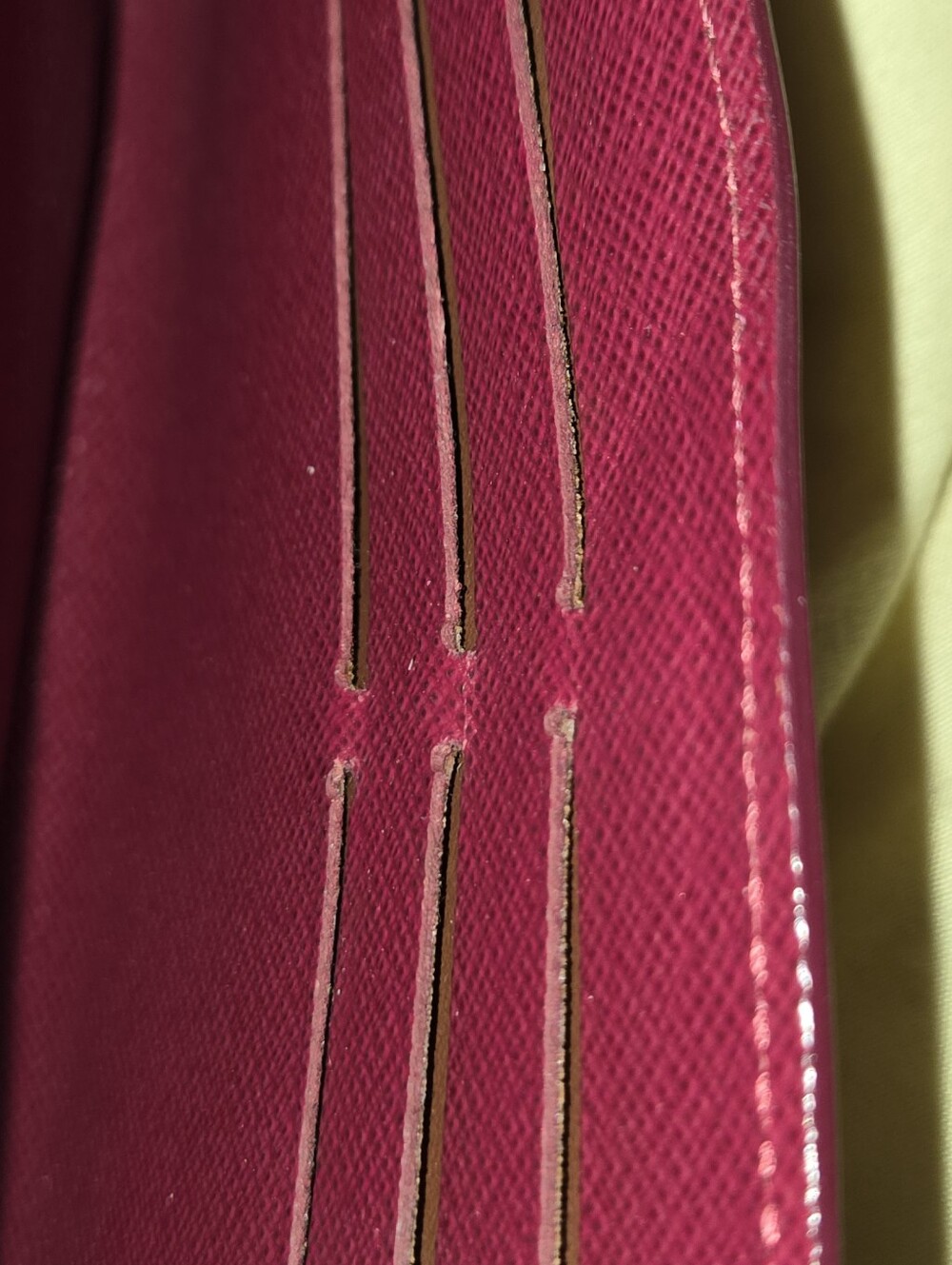 Louis Vuitton Epi Sarah Leather Envelope Wallet Fushia - Picture 9 of 12